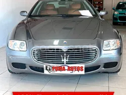 Gris / plata Usado 2006 Maserati Quattroporte Berlina | 26.990 €