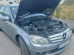 Gris / plata Usado 2010 Mercedes C200 Avantgarde Berlina | 6500 € (Buen precio)