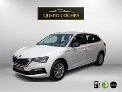 Blanco Usado 2021 Skoda Scala Ambition Utilitario | 14.990 € (Un poco caro)