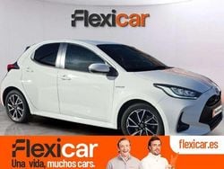 Blanco Usado 2021 Toyota Yaris Hybrid Active Utilitario | 14.850 € (Buen precio)