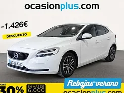 Blanco Usado 2018 Volvo V40 Momentum Familiar | 13.082 € (Precio justo)