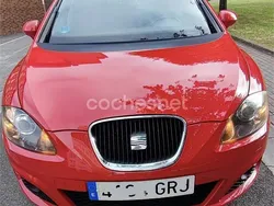 Rojo Usado 2009 Seat Leon Sport Berlina | 7900 € (Un poco caro)