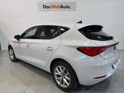 Blanco Usado 2024 Seat Leon Style | 19.900 € (Buen precio)