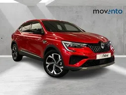 Rojo Nuevo 2025 Renault Arkana Techno SUV | 26.900 € (Precio justo)