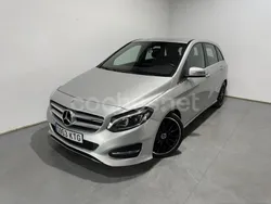 Gris / plata Usado 2019 Mercedes B200 Monovolumen | 19.900 € (Buen precio)