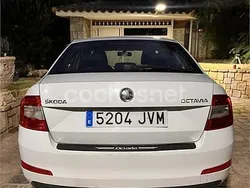 Blanco Usado 2016 Skoda Octavia Berlina | 4900 €