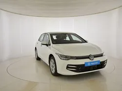 Blanco Usado 2024 VW Golf VIII | 24.990 € (Buen precio)