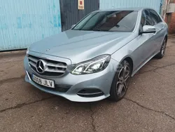 Azul Usado 2016 Mercedes E220 Berlina | 21.999 € (Precio justo)