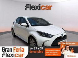 Blanco Usado 2024 Toyota Yaris Hybrid Active Berlina | 19.490 € (Precio justo)