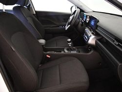 Blanco Usado 2024 Hyundai Kona SUV | 21.590 € (Precio justo)