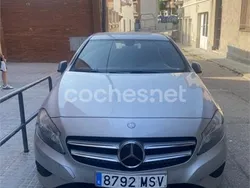 Gris / plata Usado 2013 Mercedes A180 Edition Berlina | 12.500 € (Precio justo)