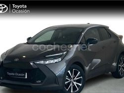 Gris / plata Usado 2024 Toyota C-HR Advance SUV | 31.499 € (Caro)
