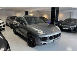 Gris Usado 2016 Porsche Cayenne SUV | 38.900 € (Precio justo)