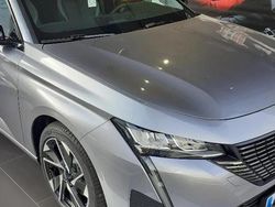 Gris artense Usado 2023 Peugeot 308 Allure Familiar | 26.920 € (Caro)