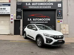 Blanco Usado 2023 Dacia Sandero Essentiel Utilitario | 14.990 € (Precio justo)