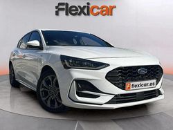 Blanco Usado 2022 Ford Focus Active Berlina | 17.490 € (Buen precio)