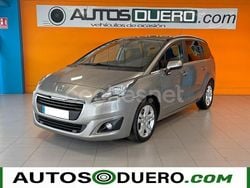 Gris / plata Usado 2016 Peugeot 5008 Style Monovolumen | 10.900 € (Precio justo)