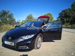 Negro Usado 2012 Honda Civic Executive Berlina | 11.500 € (Precio justo)