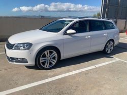 Blanco Usado 2014 VW Passat Highline Familiar | 15.900 €