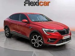 Rojo Usado 2022 Renault Arkana Zen SUV | 19.490 € (Buen precio)