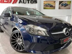 Azul Usado 2017 Mercedes A180 Urban Berlina | 18.990 € (Precio justo)