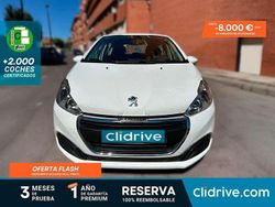 Blanco Usado 2018 Peugeot 208 Active Utilitario | 4990 € (Super precio)