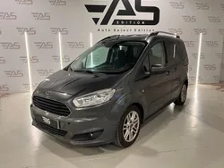 Gris Usado 2017 Ford Tourneo Courier Trend Monovolumen | 12.500 € (Caro)