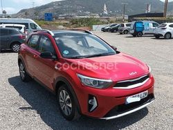 Granate Usado 2022 Kia Stonic SUV | 16.995 € (Caro)