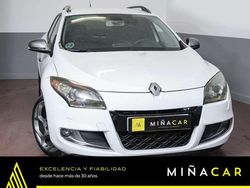 Blanco Usado 2011 Renault Mégane GrandTour Bose Edition Familiar | 7605 € (Un poco caro)