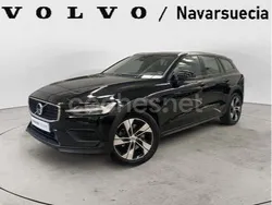 Negro Usado 2023 Volvo V60 CC Core Familiar | 39.750 € (Precio justo)