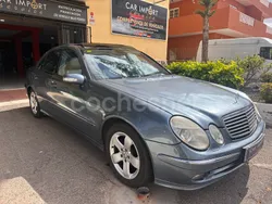 Azul Usado 2005 Mercedes E270 Avantgarde Berlina | 7950 € (Caro)