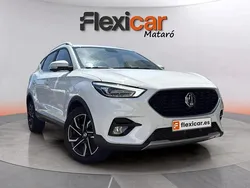 Blanco Usado 2023 MG ZS Luxury Berlina | 13.790 € (Buen precio)