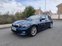 Azul Usado 2020 BMW 320e Familiar | 20.500 € (Buen precio)