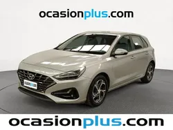 Gris plata Usado 2022 Hyundai i30 Utilitario | 15.810 € (Precio justo)
