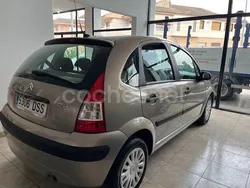 Beige Usado 2005 Citroën C3 Exclusive Utilitario | 3000 € (Un poco caro)
