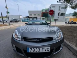 Gris / plata Usado 2007 Opel GT Descapotable | 13.000 €