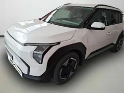 Blanco Nuevo 2025 Kia EV3 SUV | 34.600 € (Buen precio)