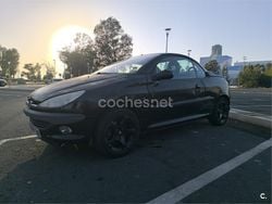 Negro Usado 2001 Peugeot 206 Descapotable | 2000 € (Precio justo)