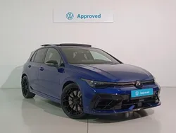 Azul Usado 2025 VW Golf VIII Black Edition Berlina | 63.900 €