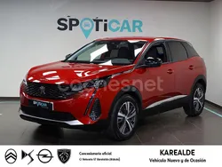 Granate Usado 2023 Peugeot 3008 Allure SUV | 30.995 € (Un poco caro)