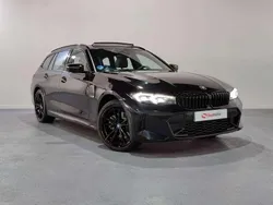 Negro Usado 2023 BMW 330e M Sport Familiar | 46.390 €