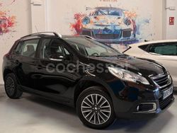 Negro Usado 2015 Peugeot 2008 Access SUV | 7490 €