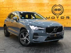 Gris / plata Usado 2023 Volvo XC60 Core SUV | 43.970 € (Un poco caro)
