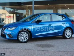 Azul Usado 2023 Seat Ibiza FR Berlina | 17.900 € (Precio justo)