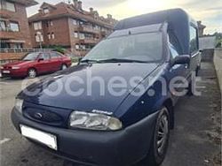 Azul Usado 1997 Ford Courier Monovolumen | 2000 €