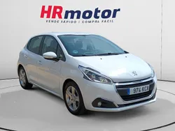 Blanco Usado 2017 Peugeot 208 Active Utilitario | 9690 € (Precio justo)