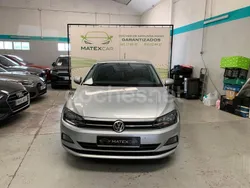 Gris / plata Usado 2021 VW Polo Advance Berlina | 14.790 € (Precio justo)