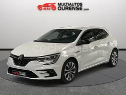 Blanco Usado 2024 Renault Mégane IV Techno Berlina | 20.990 € (Precio justo)