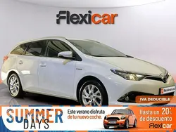 Blanco Usado 2017 Toyota Auris Hybrid Active Familiar | 14.290 € (Precio justo)