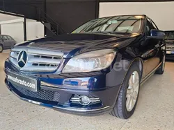 Azul Usado 2010 Mercedes C220 Avantgarde Berlina | 10.000 € (Precio justo)